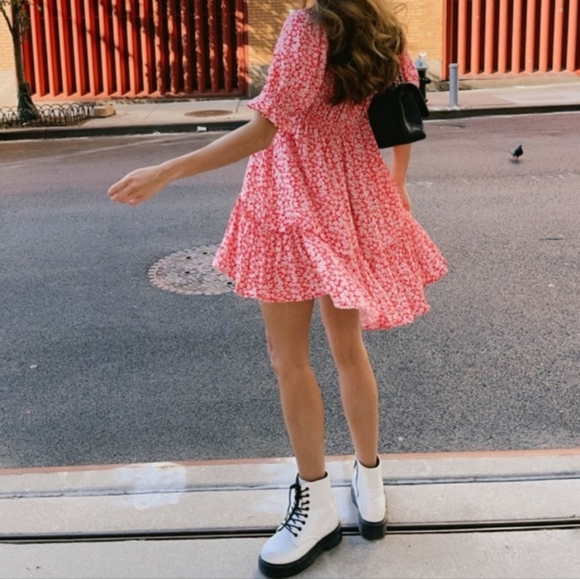 Vestique Miss Independent Red and White Floral Dress. - Picture 3 of 14